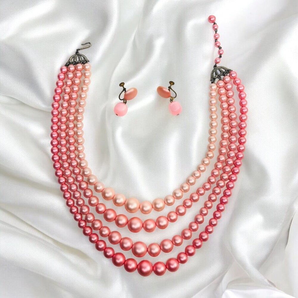 Vtg 60s Ombre Four Strand Pink Necklace 15” Screw Back Earrings Set Quiet Luxury